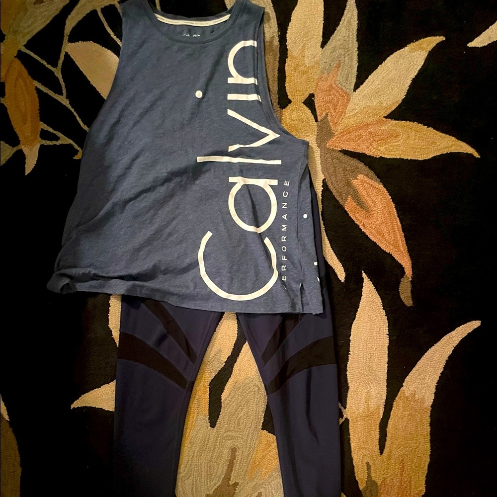 Calvin Klein & leggings work out / yoga set. 2 pieces outfit
